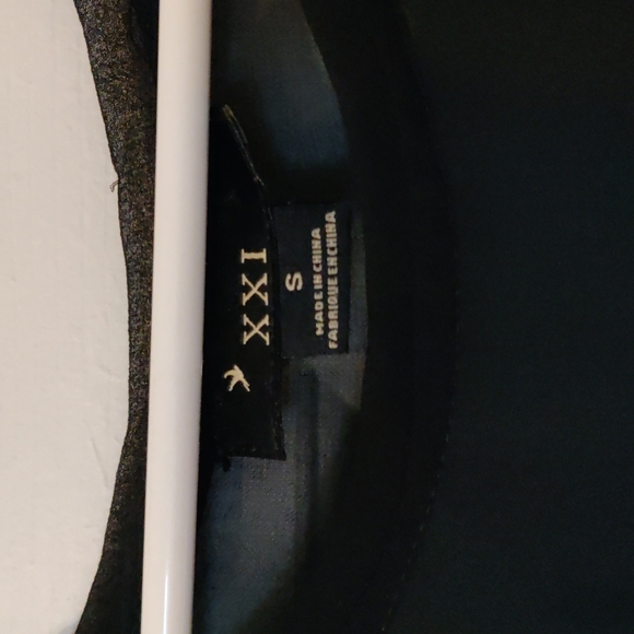 Forever 21 Sheer Black Top - Picture 3 of 4